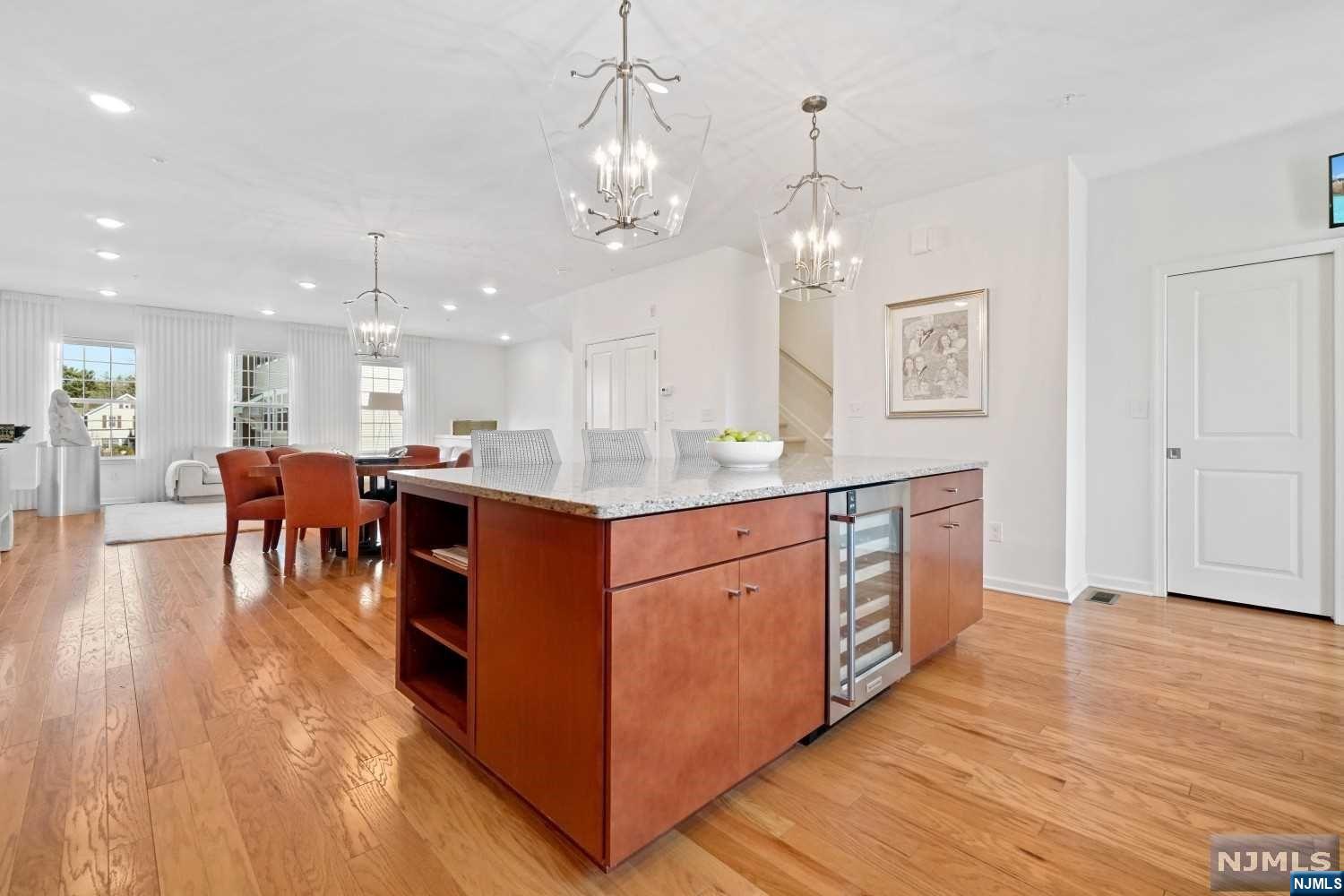 302 Orchard Terrace