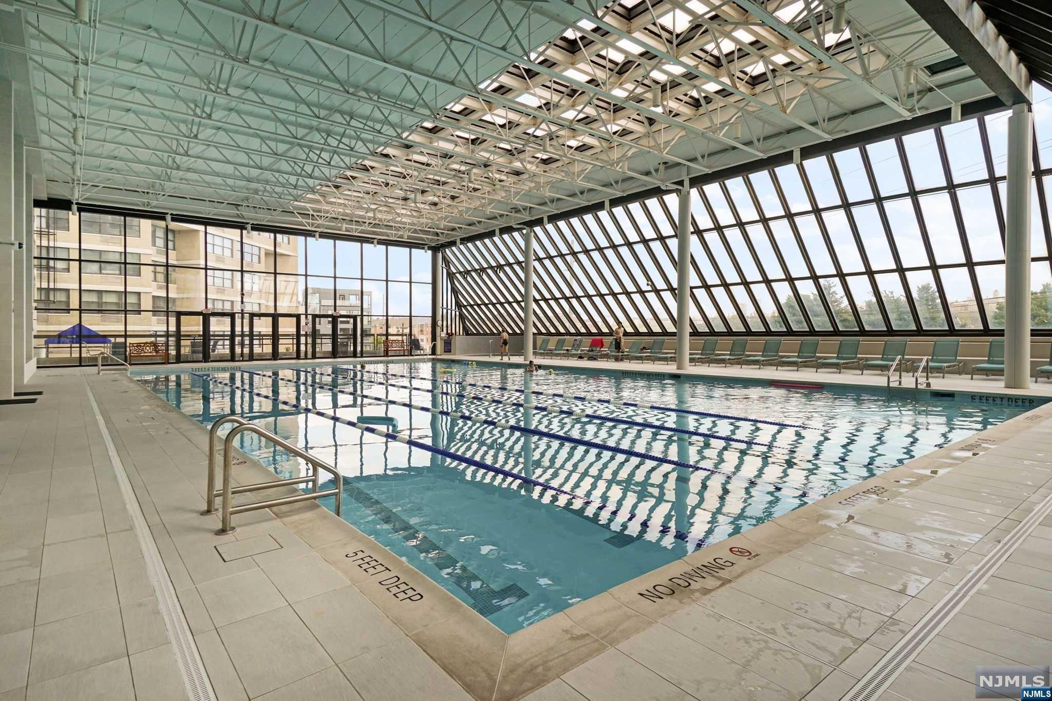 7000 Boulevard East 30H