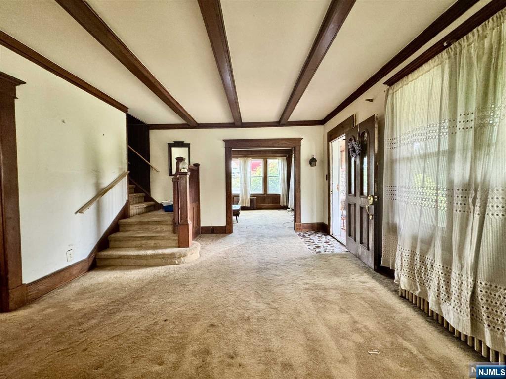 53 River Drive