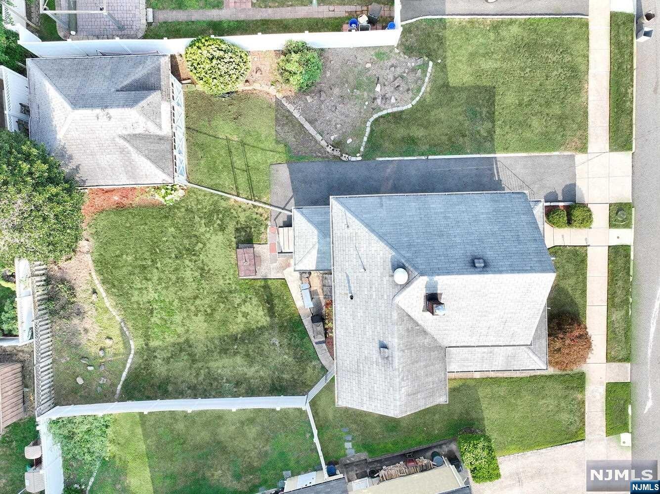 76 Ackerman Avenue