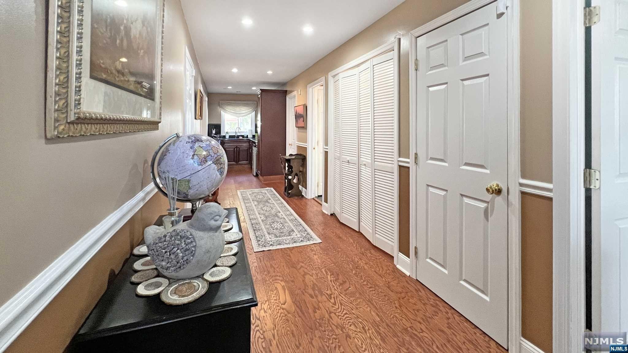 93 Madison Street