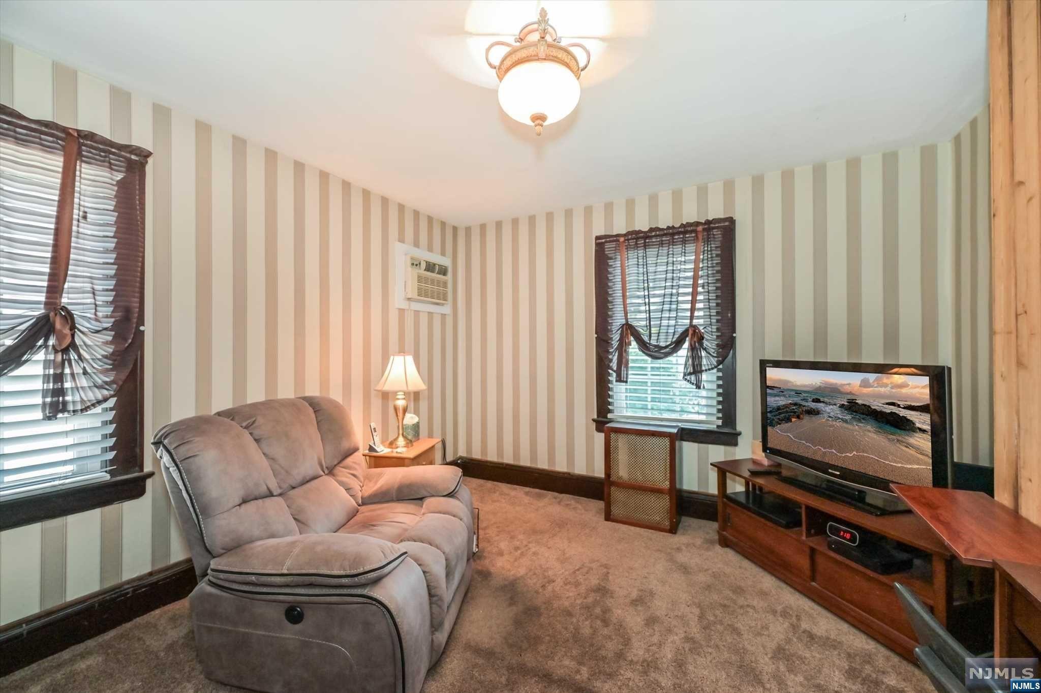 161 Wheaton Place