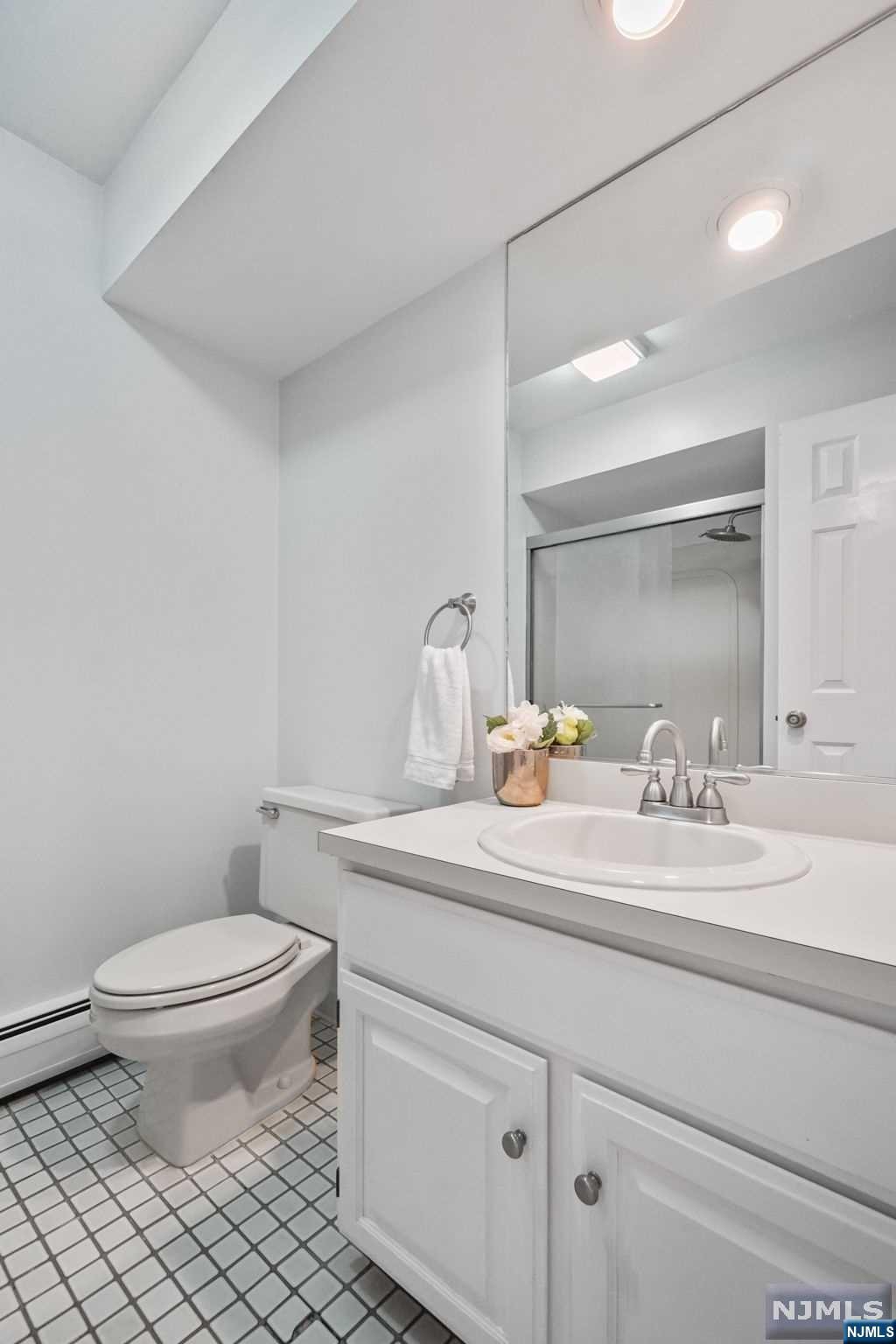 101B S Maple Avenue