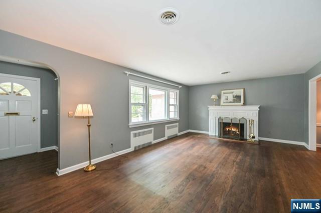 954 Phyllis Lane