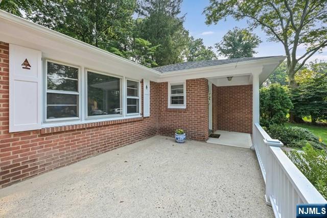954 Phyllis Lane