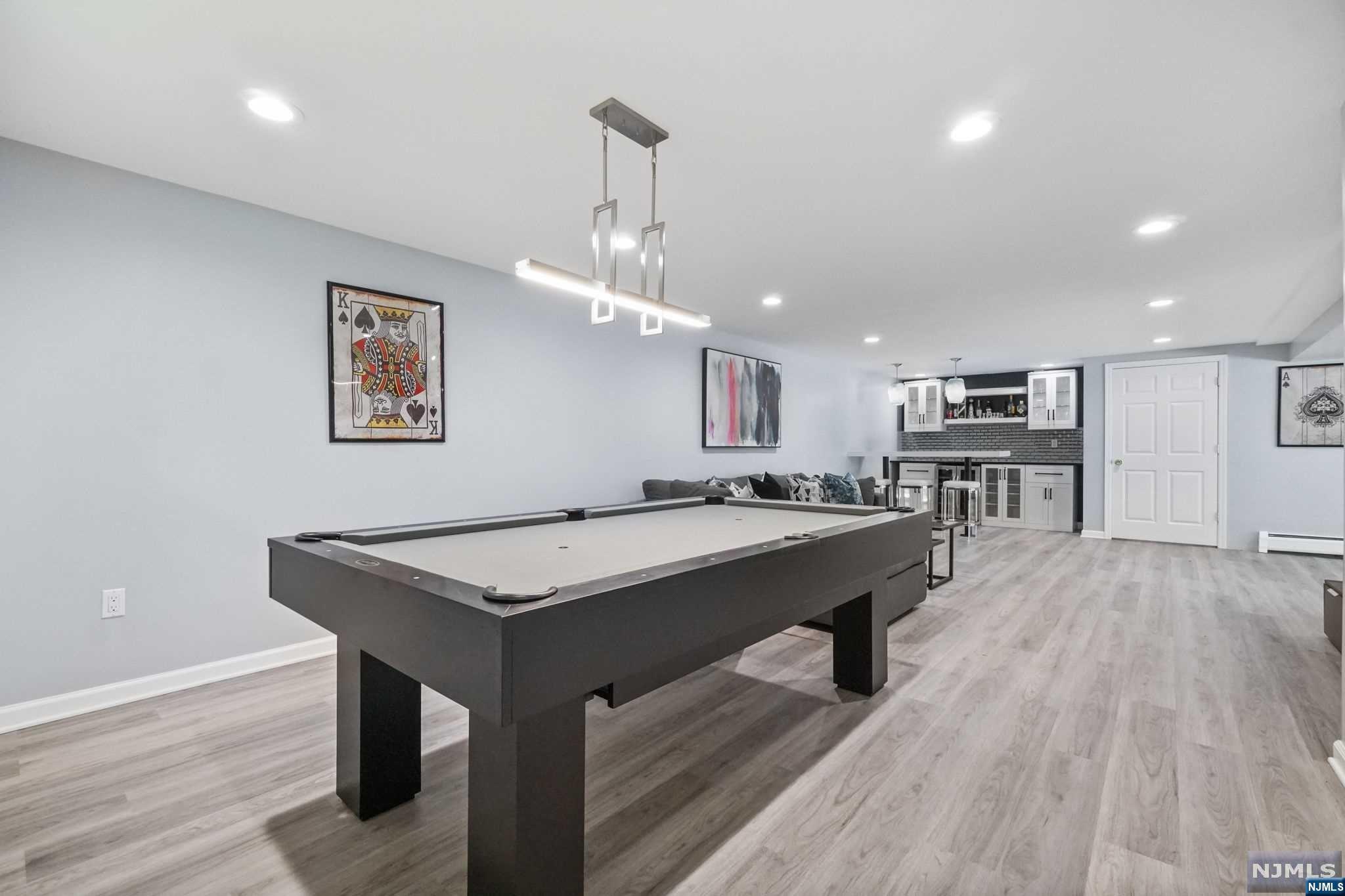 18 Stuyvesant Road