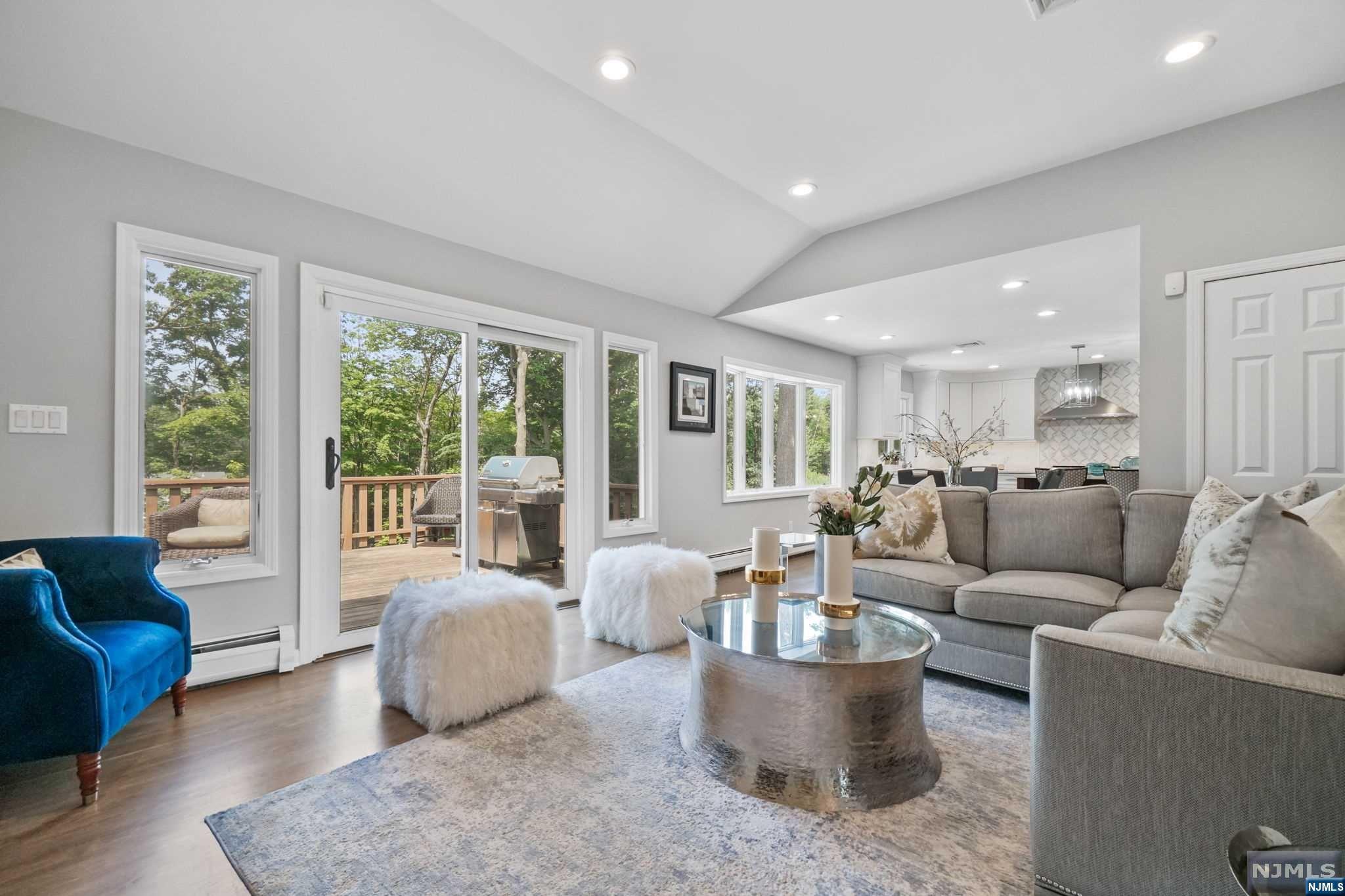 18 Stuyvesant Road