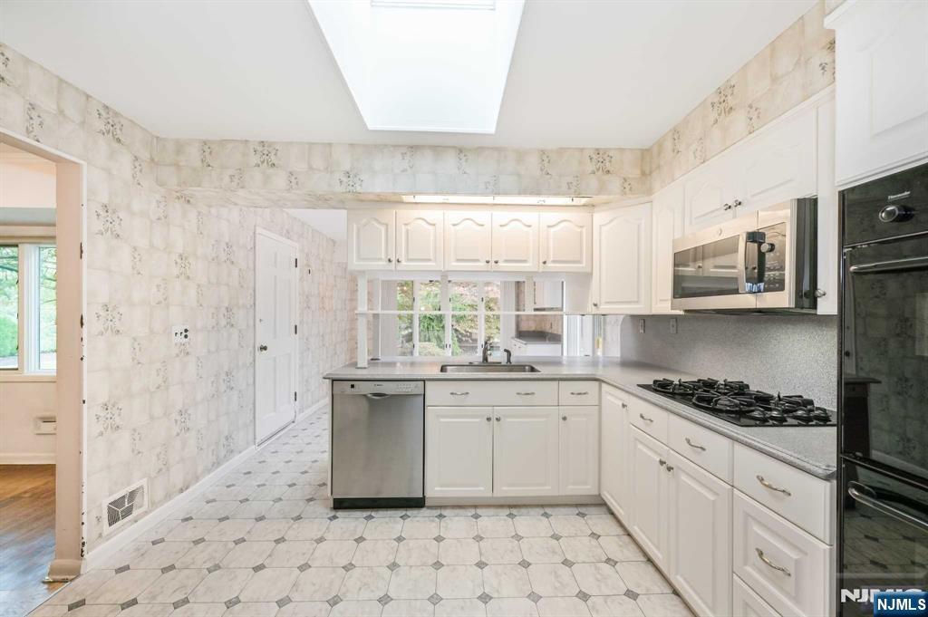 158 Prospect Avenue