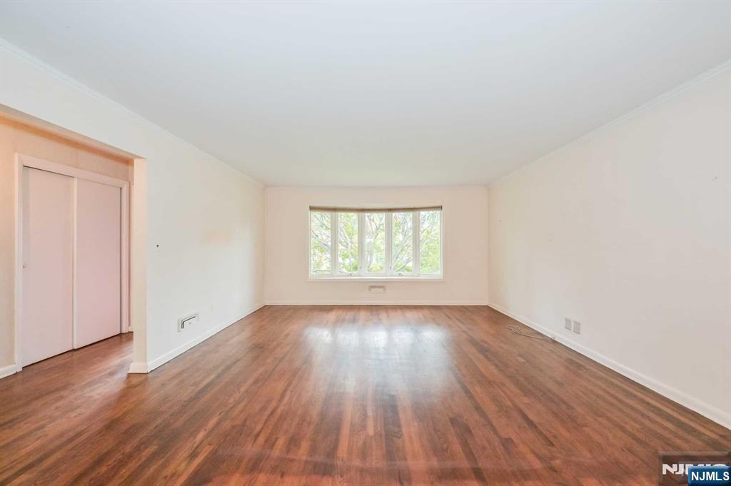 158 Prospect Avenue