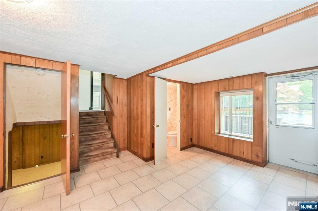 158 Prospect Avenue