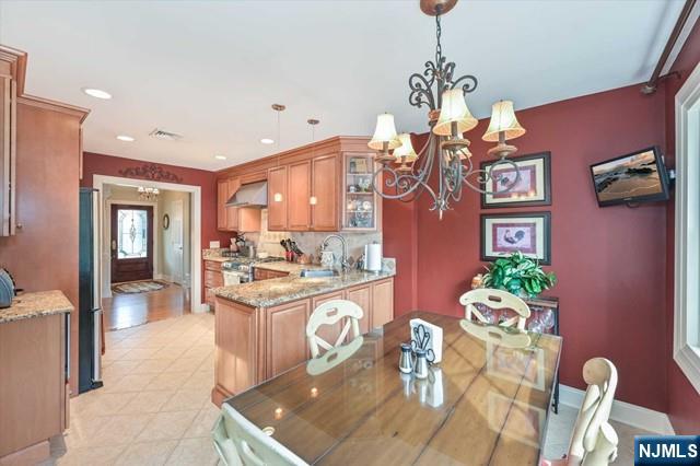 327 Beechwood Road