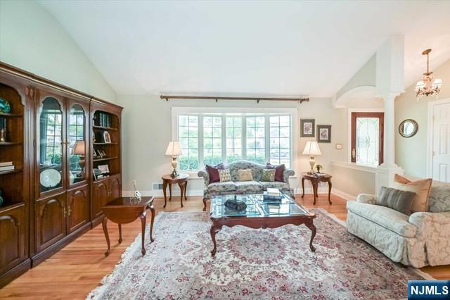 327 Beechwood Road