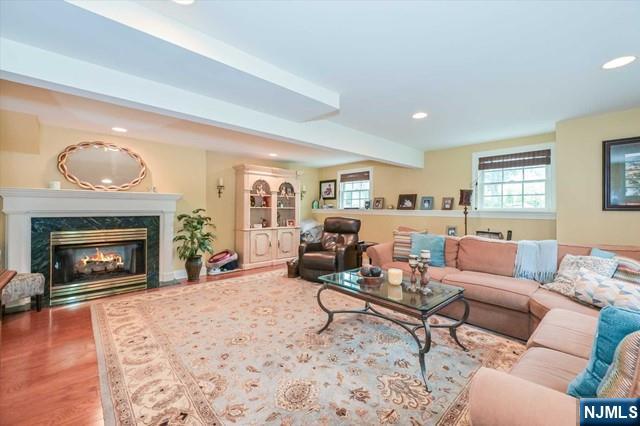 327 Beechwood Road