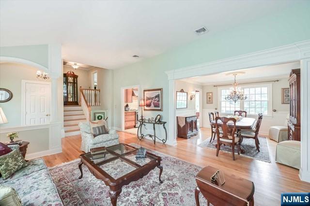 327 Beechwood Road