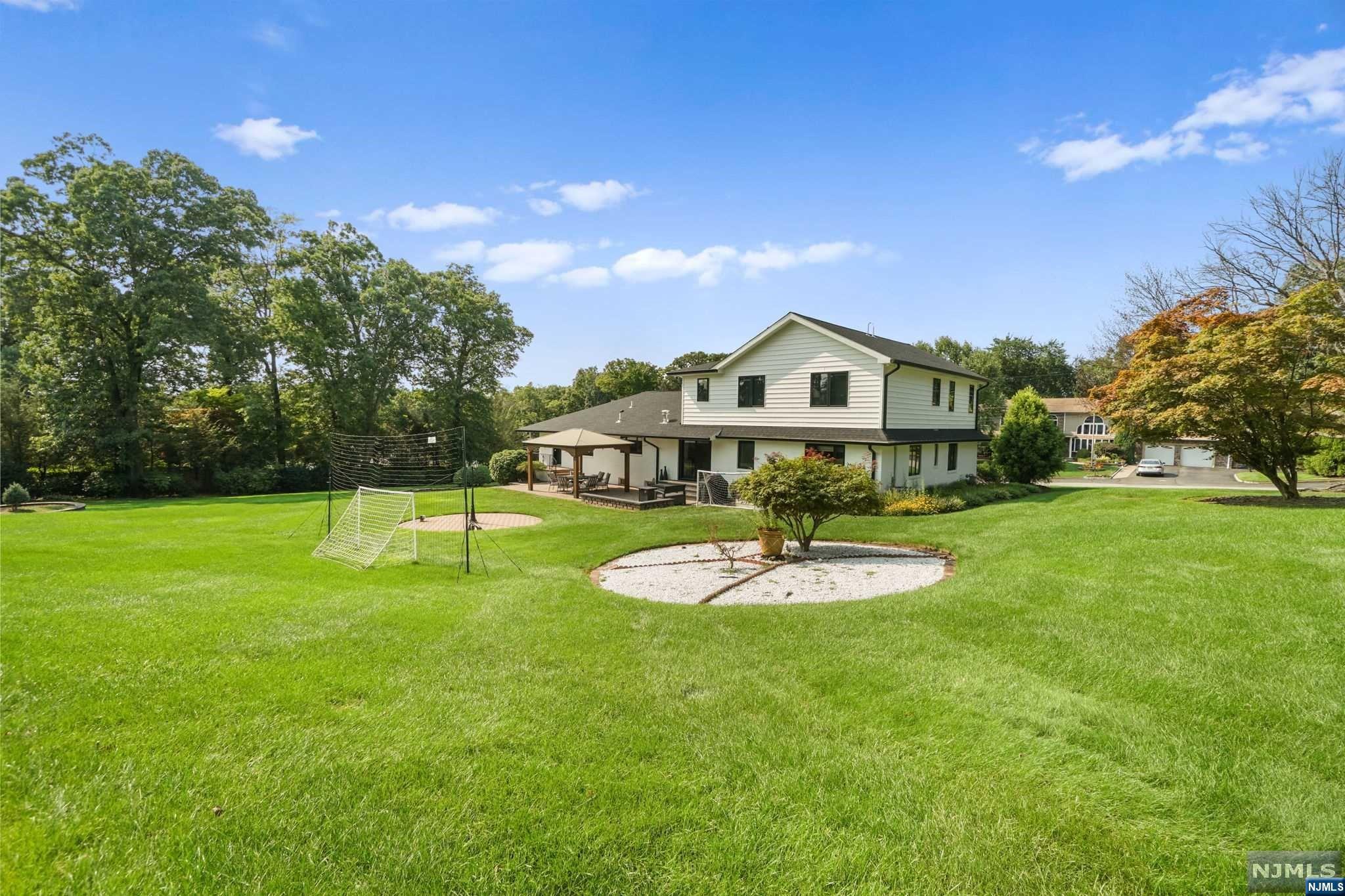 92 Surrey Drive