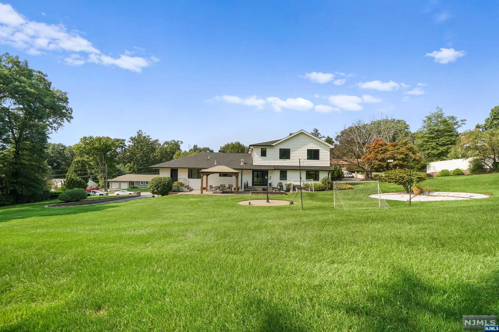 92 Surrey Drive