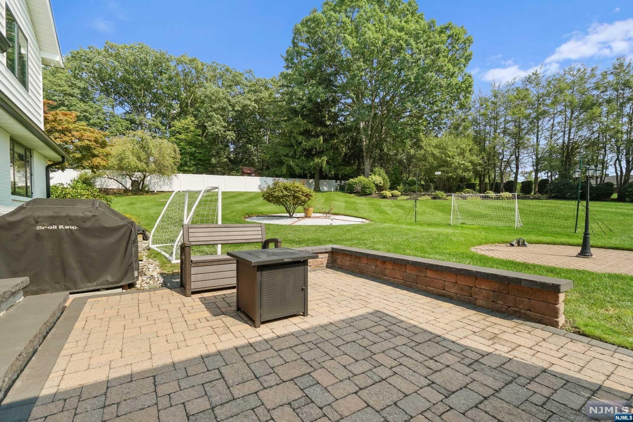 92 Surrey Drive