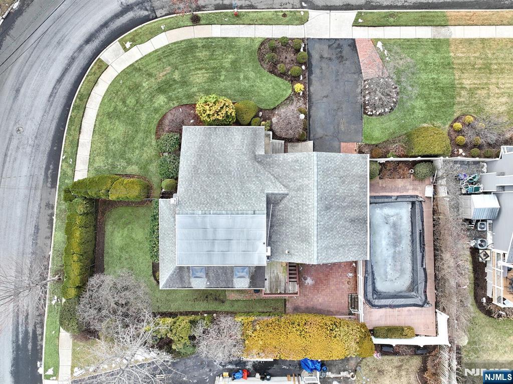 714 Village Road