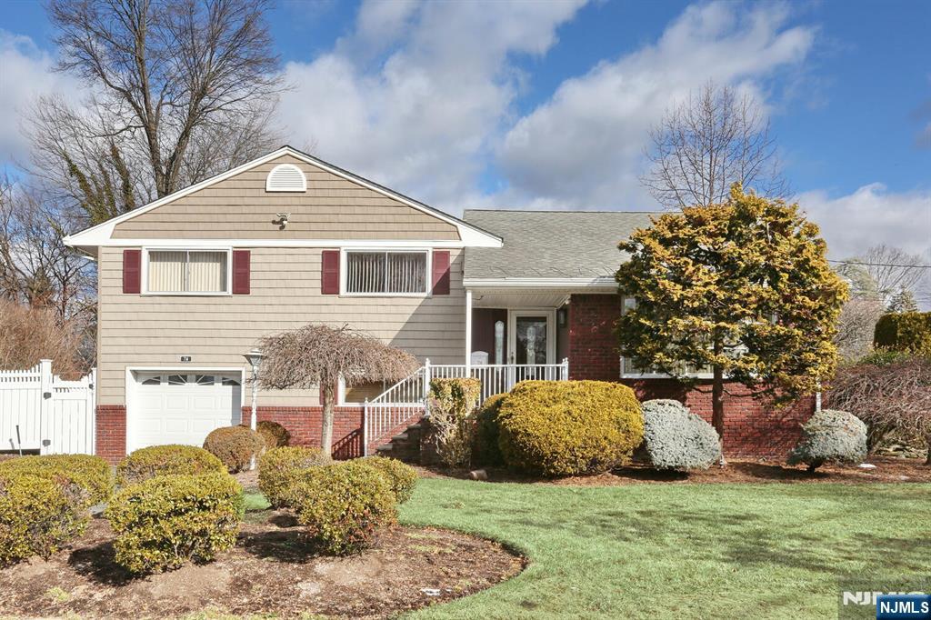 714 Village Road