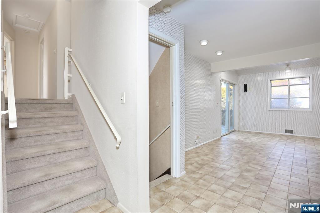 714 Village Road