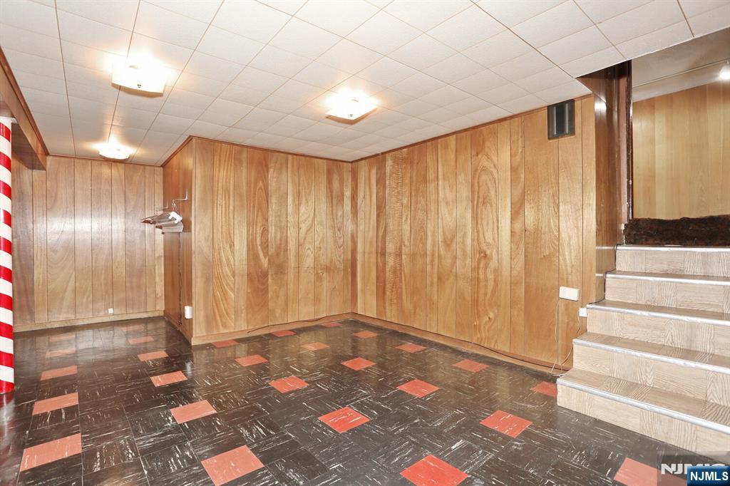 714 Village Road