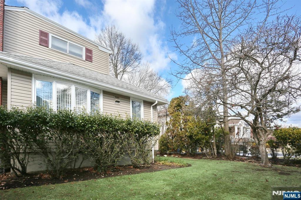 714 Village Road