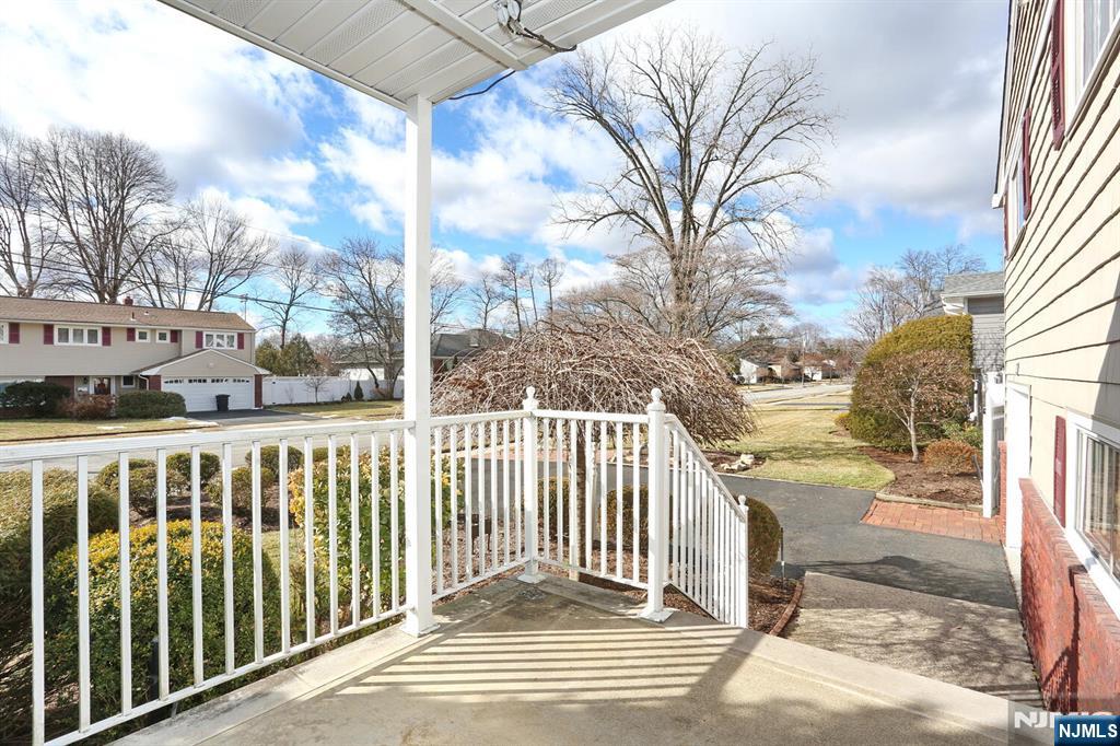 714 Village Road