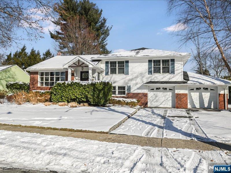 776 Schaefer Avenue