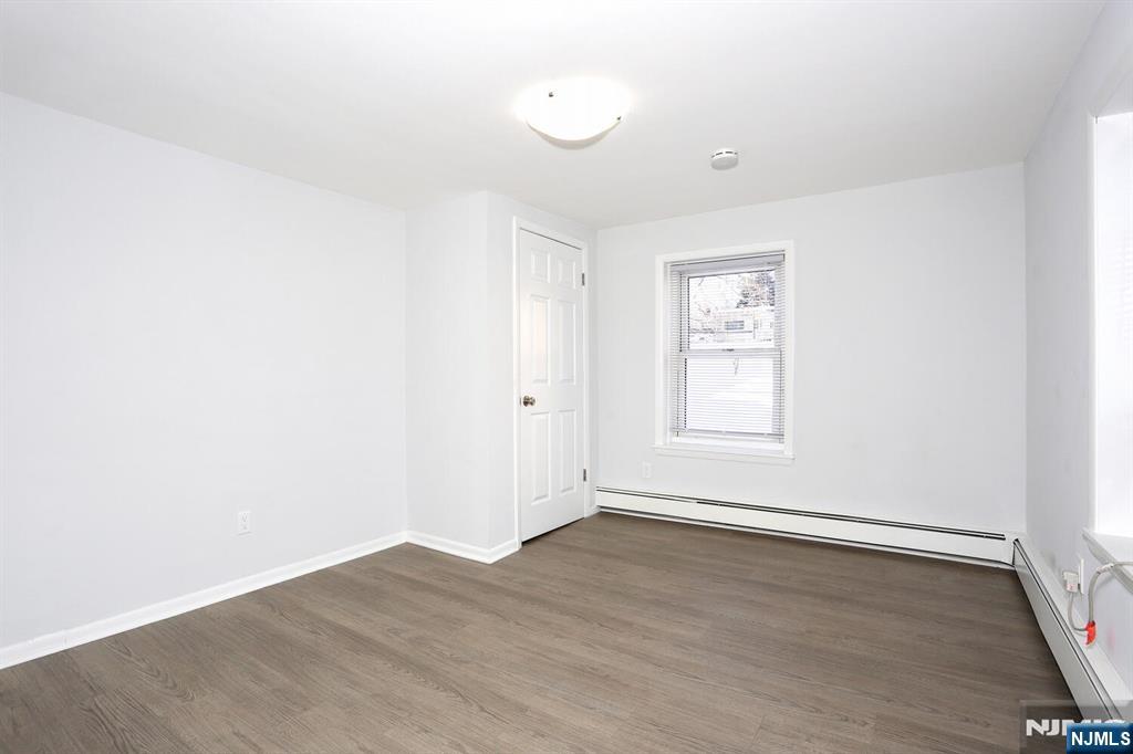 109 Brakeshoe Place
