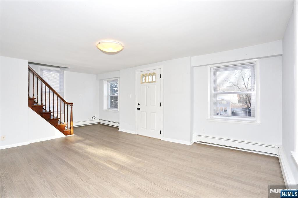 109 Brakeshoe Place