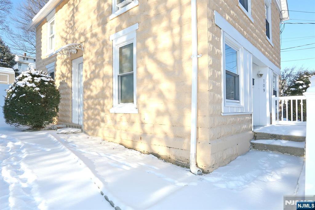 109 Brakeshoe Place