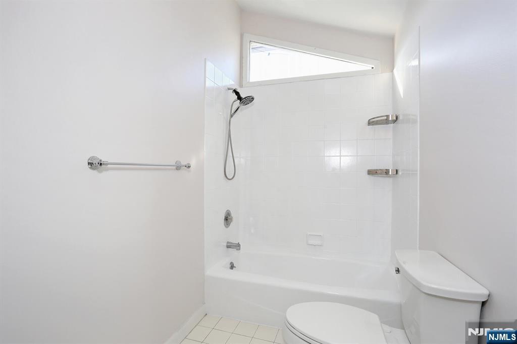 133 Center Street G7
