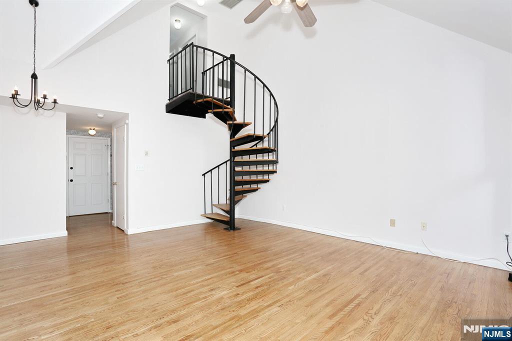 133 Center Street G7