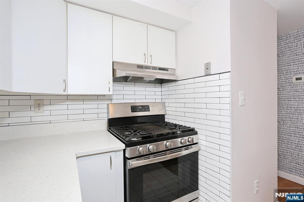 133 Center Street G7