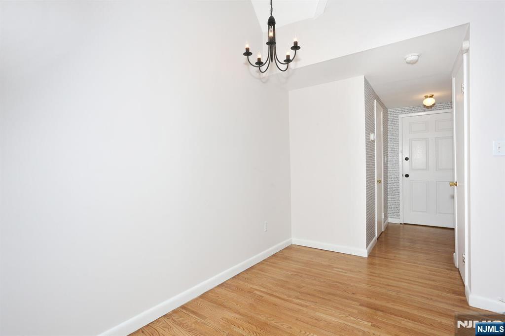133 Center Street G7