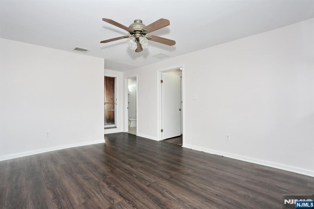 133 Center Street G7
