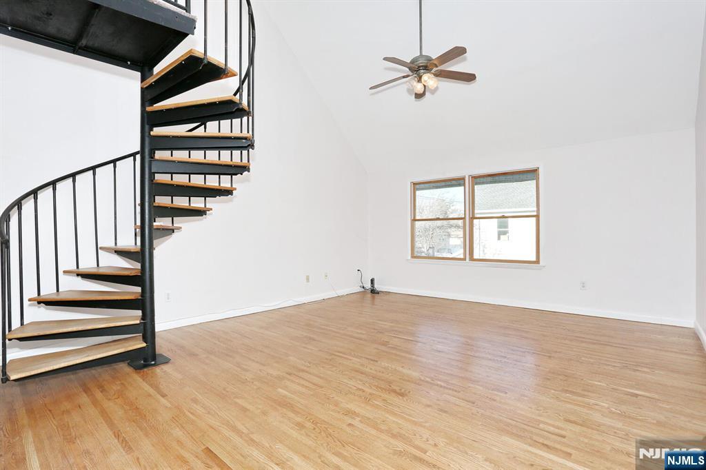 133 Center Street G7
