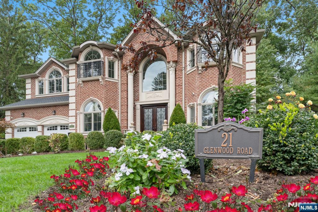 21 Glenwood Road