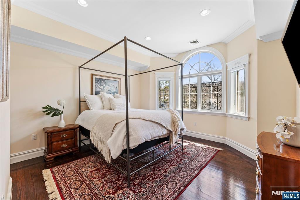 21 Glenwood Road