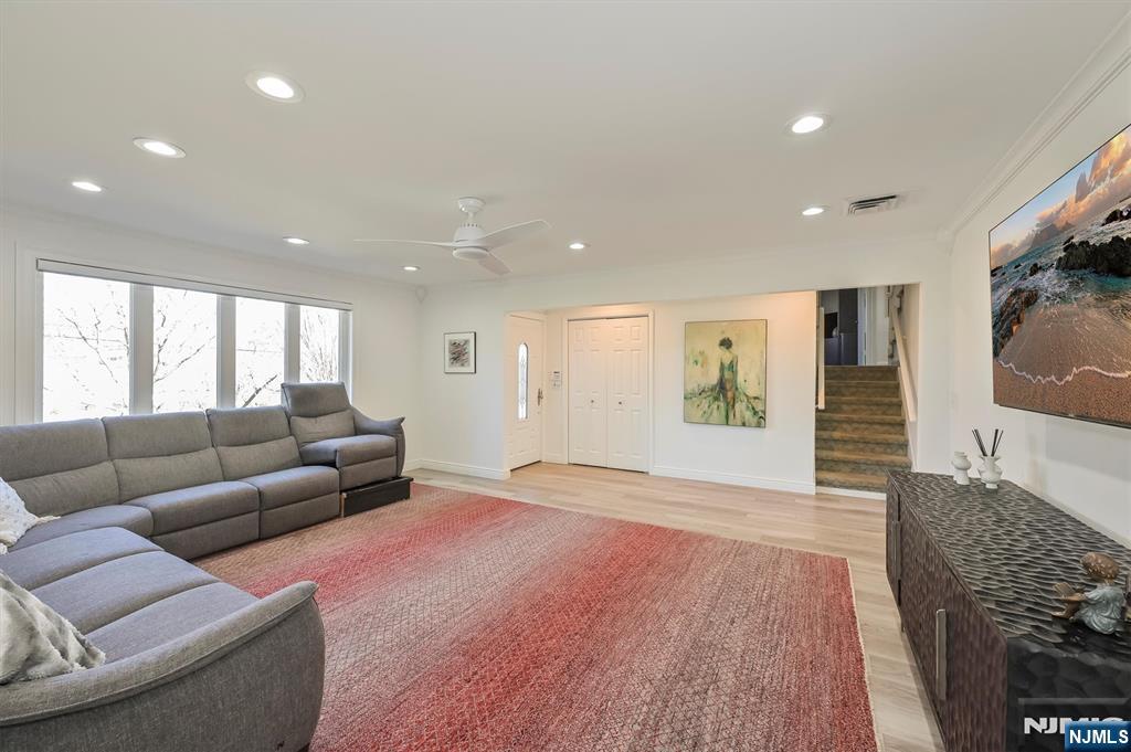 52 Gaynor Place