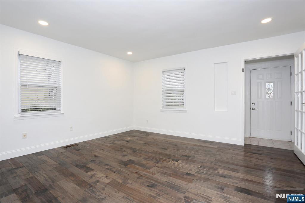 54 New York Avenue