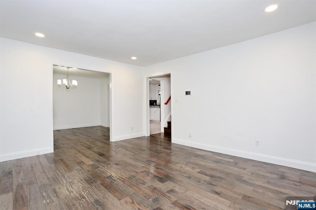 54 New York Avenue
