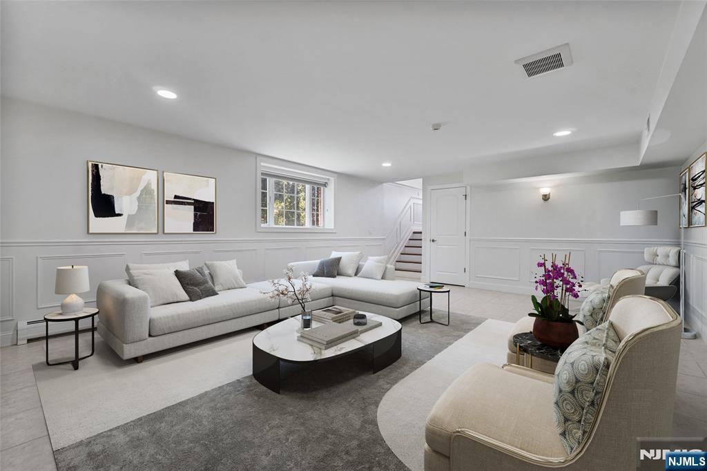 55 Anderson Avenue