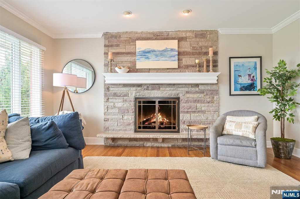 798 East Drive