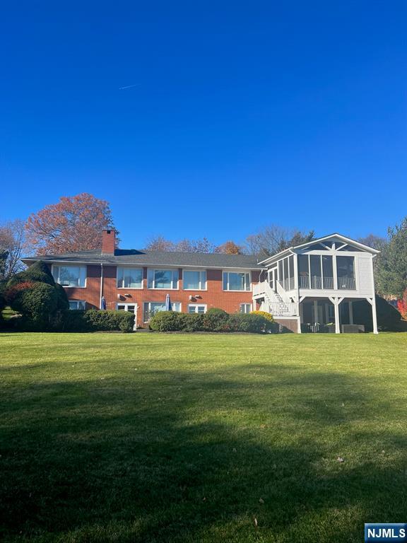 798 East Drive