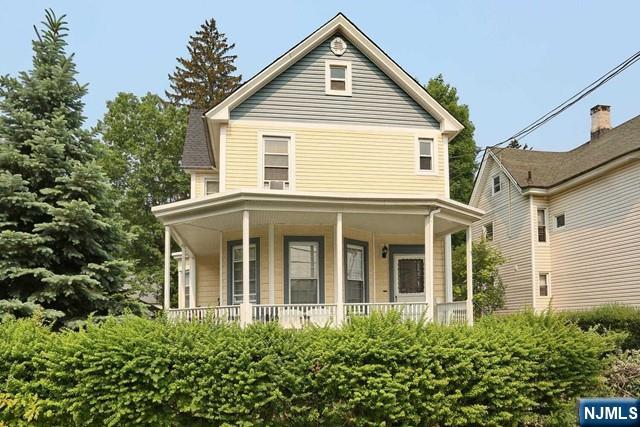 15 Maple Street 2