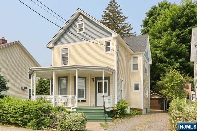 15 Maple Street 2
