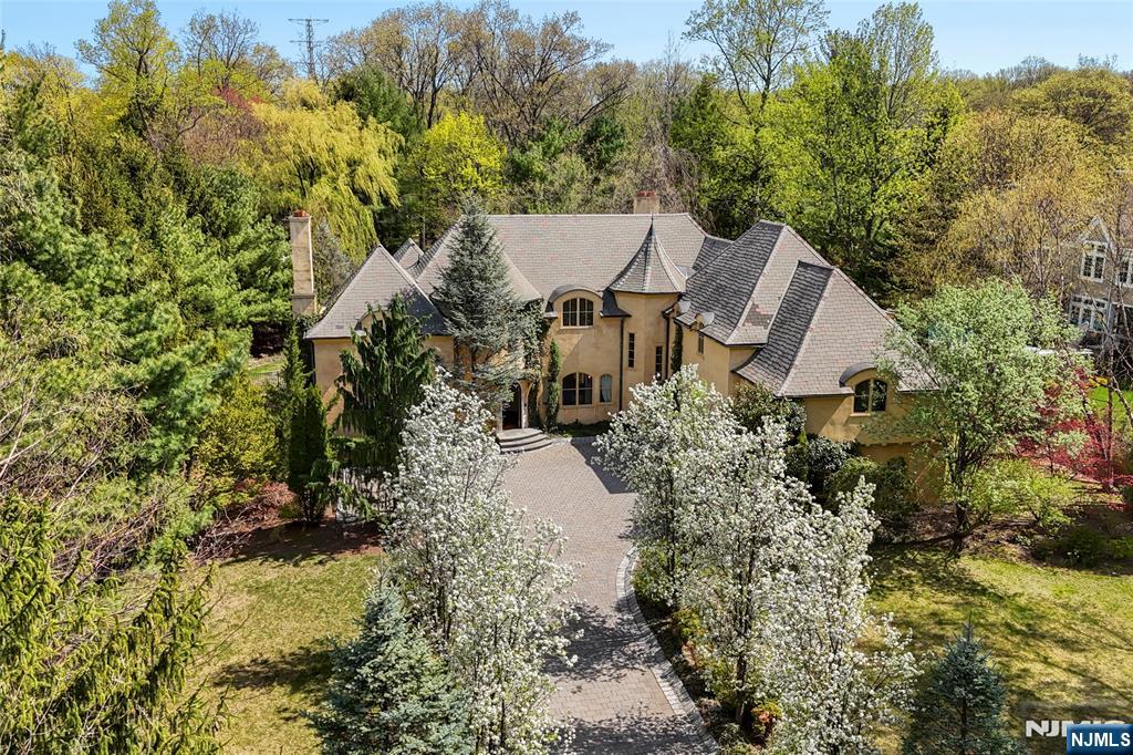 915 Closter Dock Road