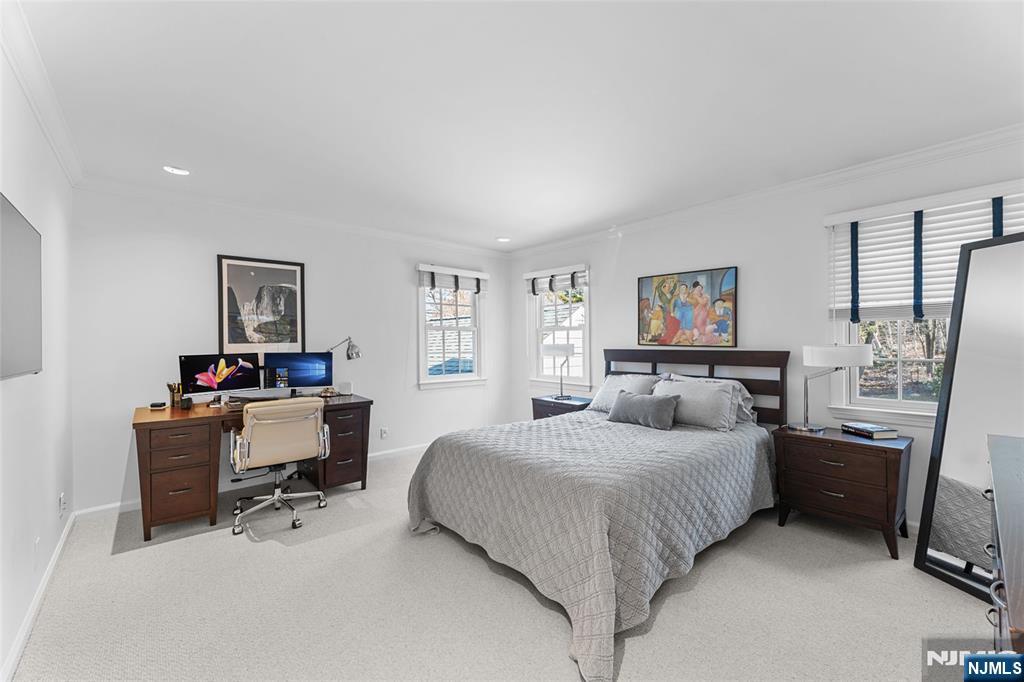 35 Mayflower Drive