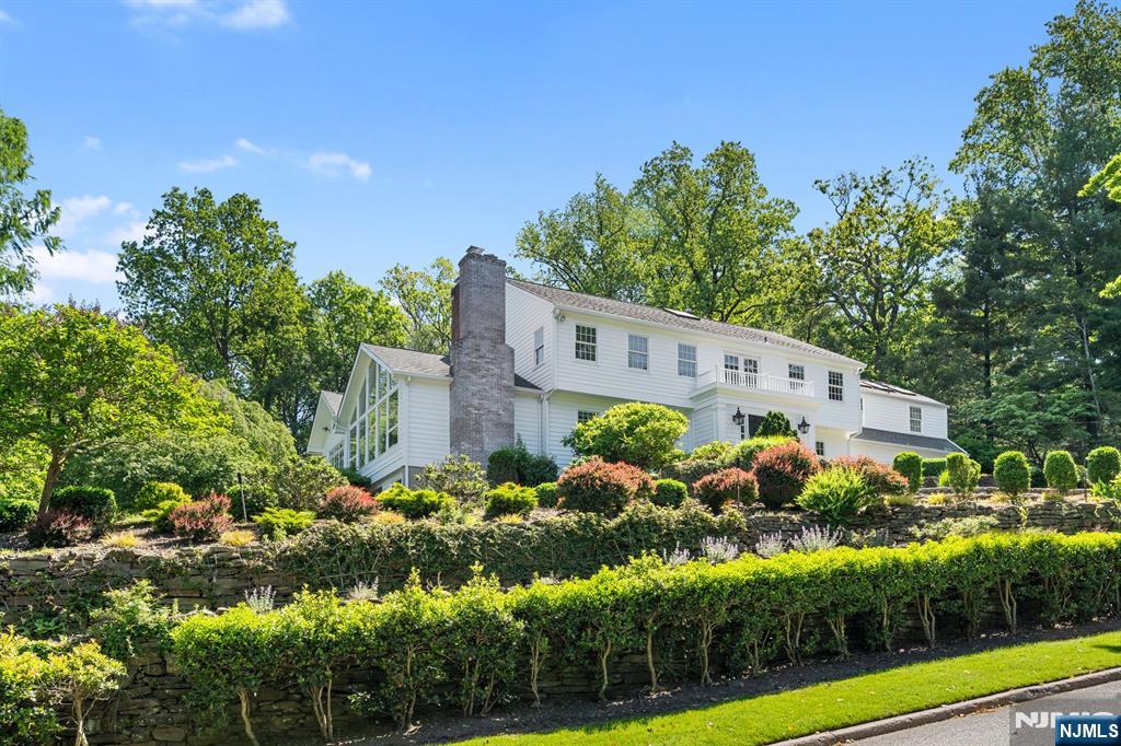 35 Mayflower Drive